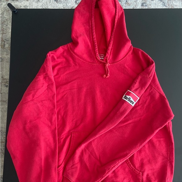 Red Marlboro Hoodie - Picture 1 of 2